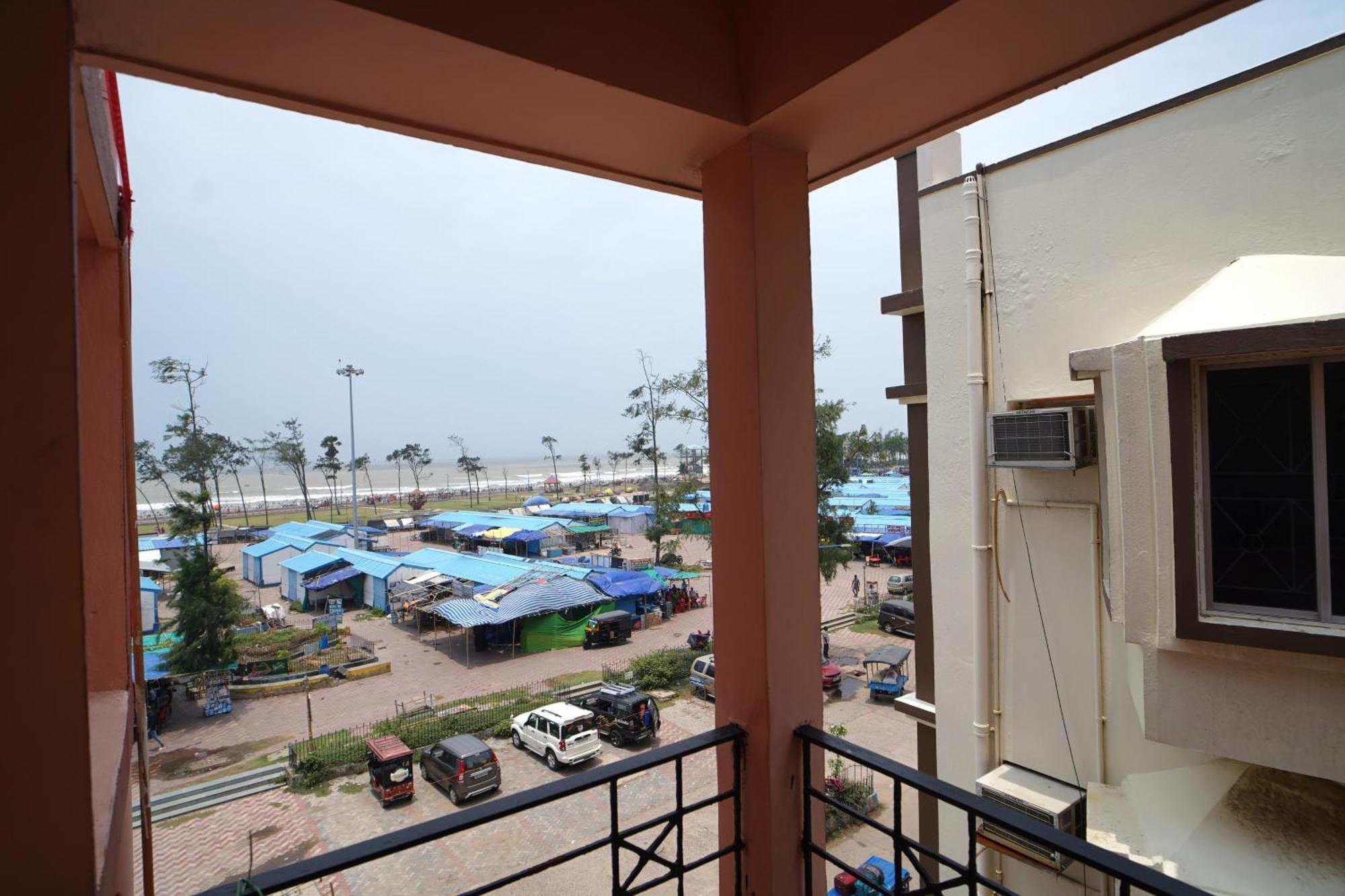 Royal Sea View !! Beach Front With Free Wifi !! Digha  Buitenkant foto