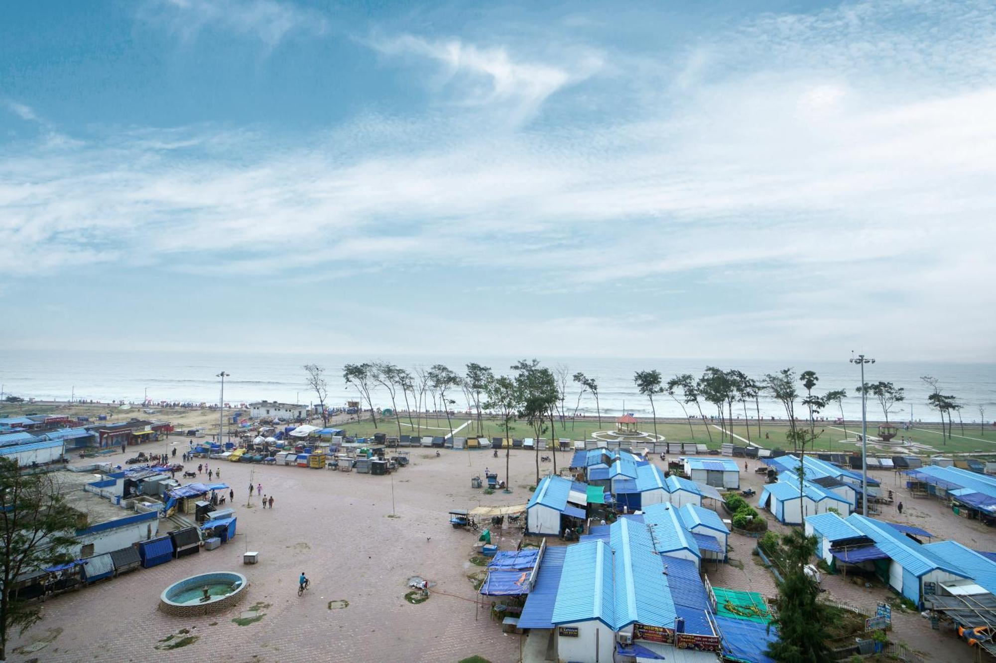 Royal Sea View !! Beach Front With Free Wifi !! Digha  Buitenkant foto