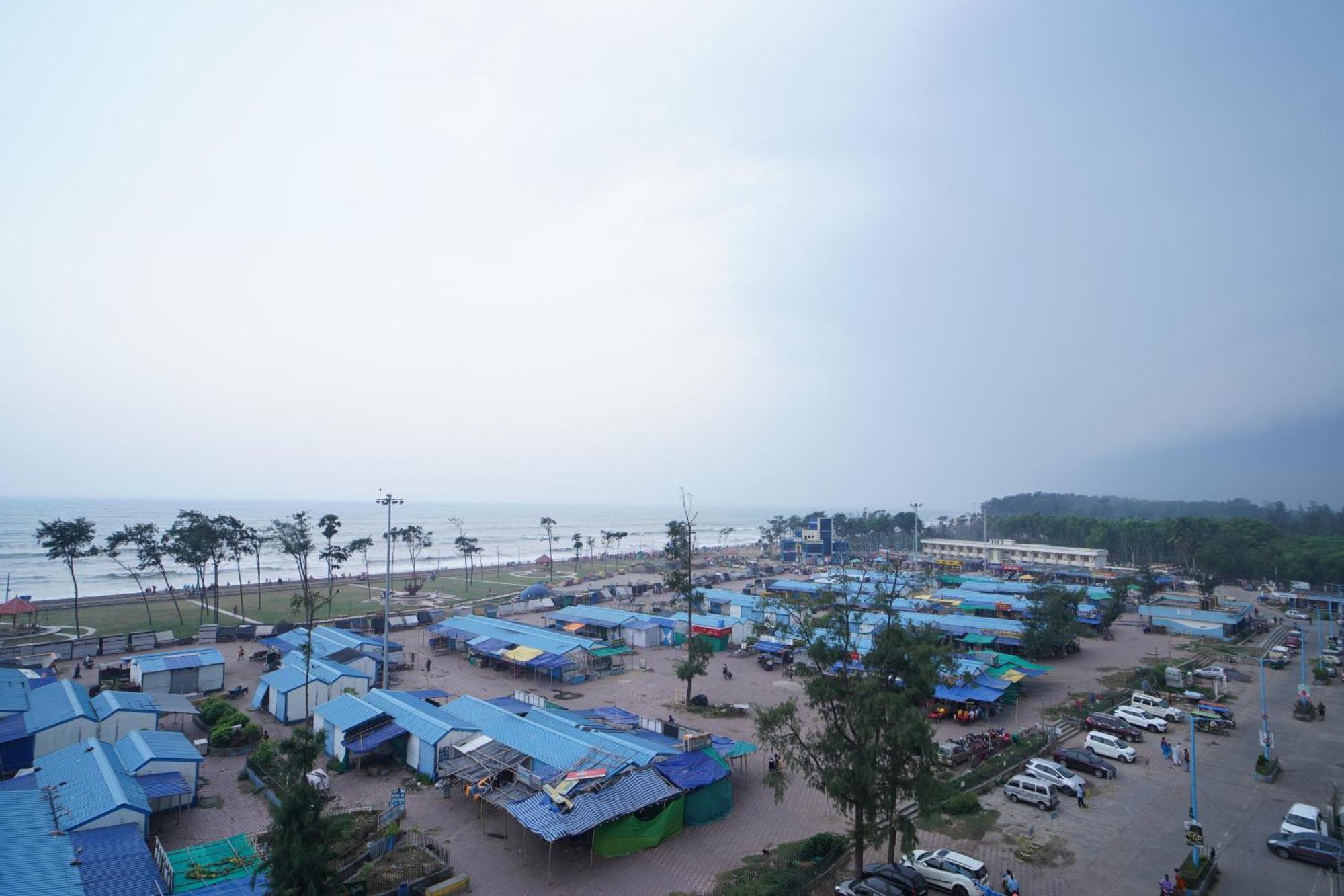 Royal Sea View !! Beach Front With Free Wifi !! Digha  Buitenkant foto
